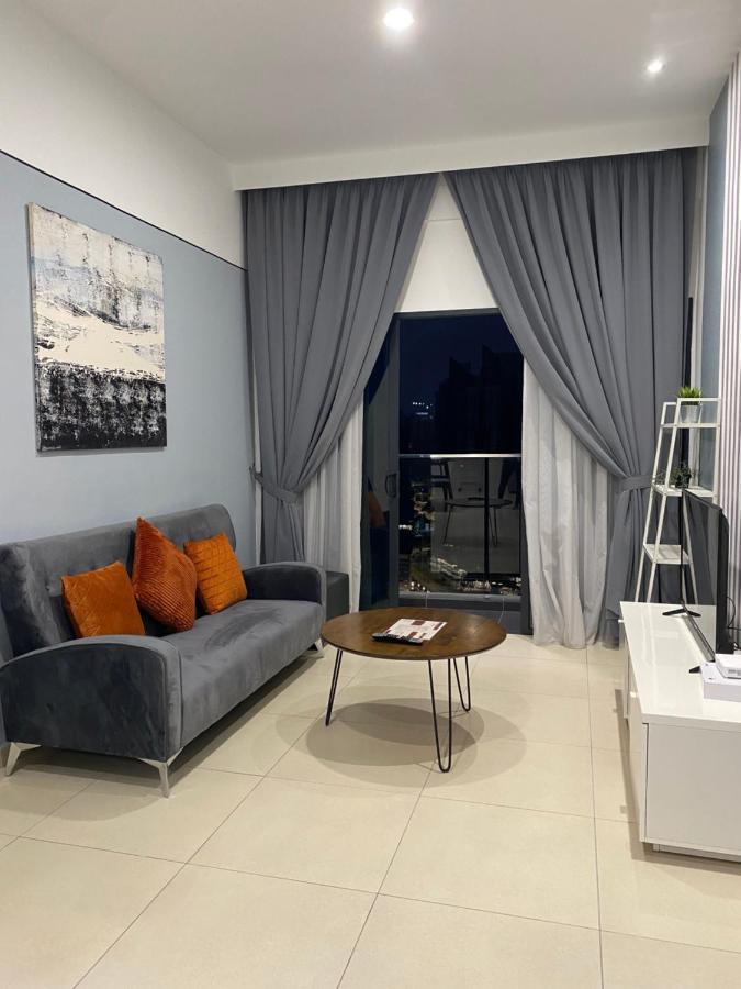 Reizz Residence By Leo Suites Kuala Lumpur Eksteriør billede