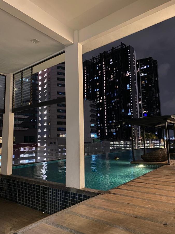 Reizz Residence By Leo Suites Kuala Lumpur Eksteriør billede